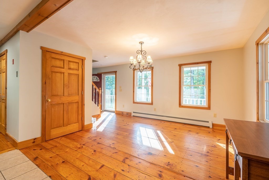 102 Hastings Road Spencer, MA 01562 - Photo 11 of 22 Gallery Image 11