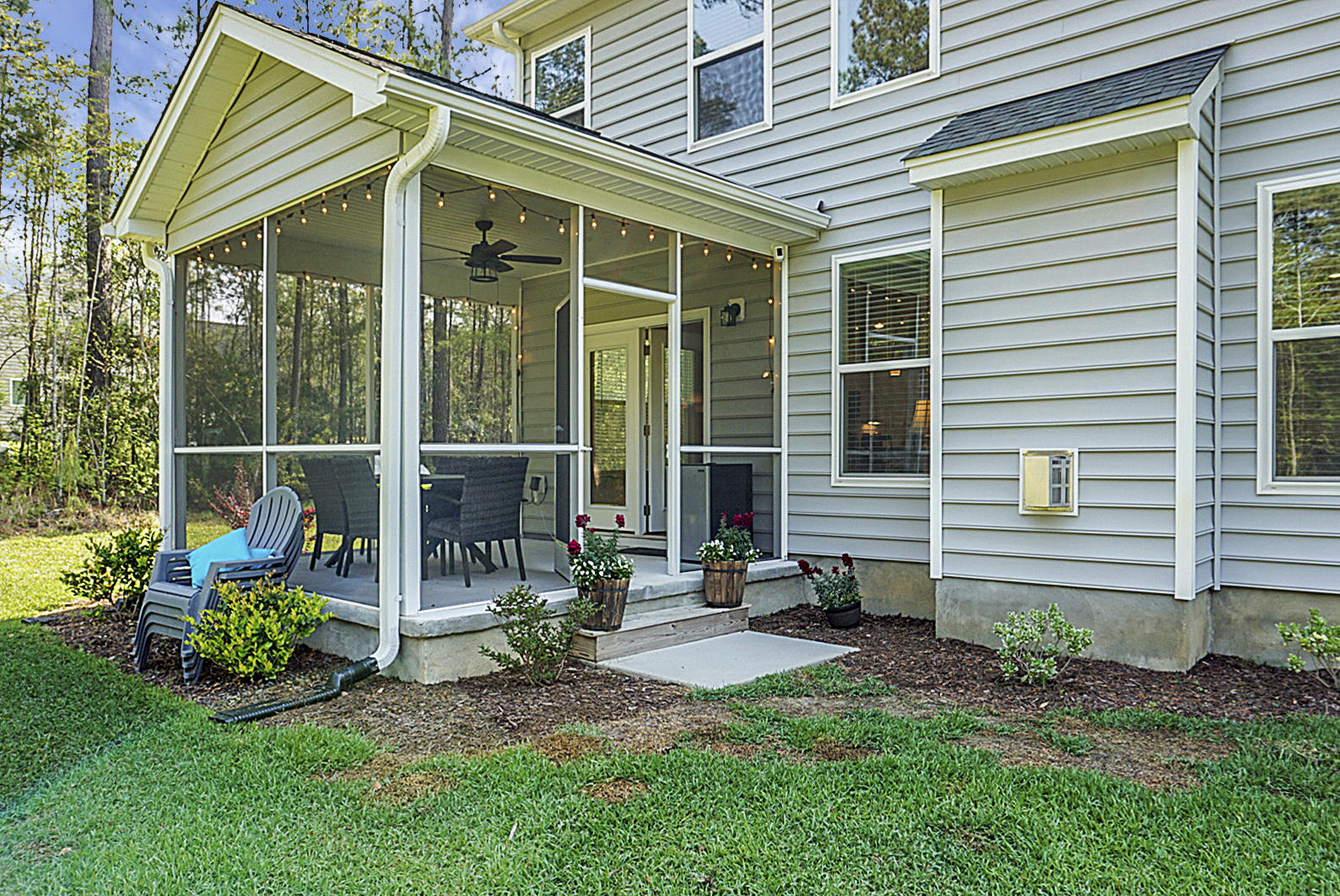 2010 Tacoma Circle Ridgeville, SC 29472 - Photo 4 of 37 DSC09389