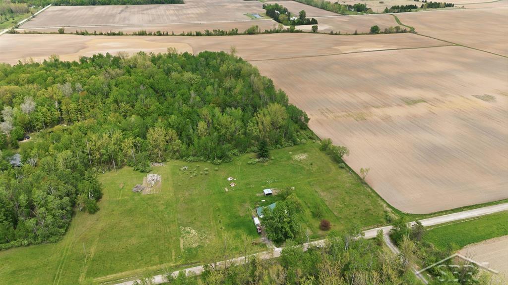 412 West Almeda Beach Road Pinconning, MI 48650 - Photo 21 of 30