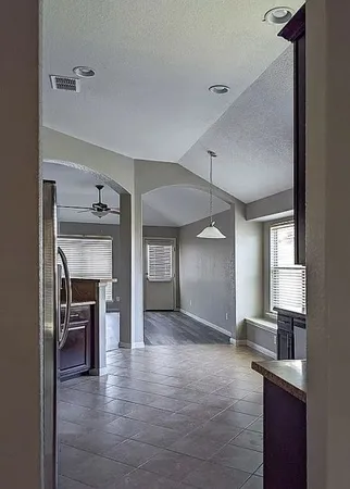 $1,795 | 7703 Redstone Manor, Converse, TX 78109