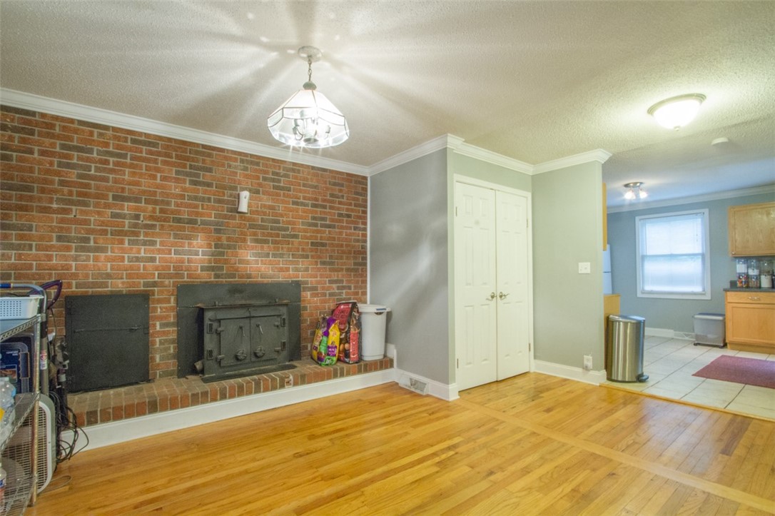 915 Chester Circle Pendleton, SC 29670 - Photo 5 of 20