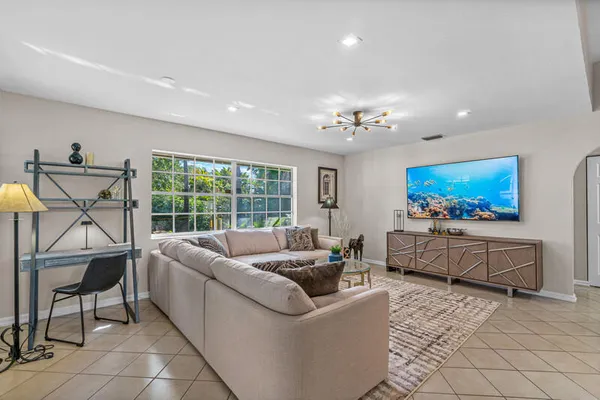 $4,750 | 1480 Hollyhock Road, Wellington, FL 33414