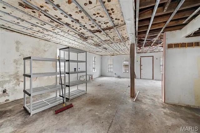 $125,000 | 2812 Woodson Road, St. Louis, MO 63114