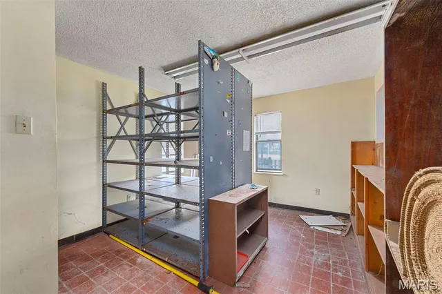 $125,000 | 2812 Woodson Road, St. Louis, MO 63114