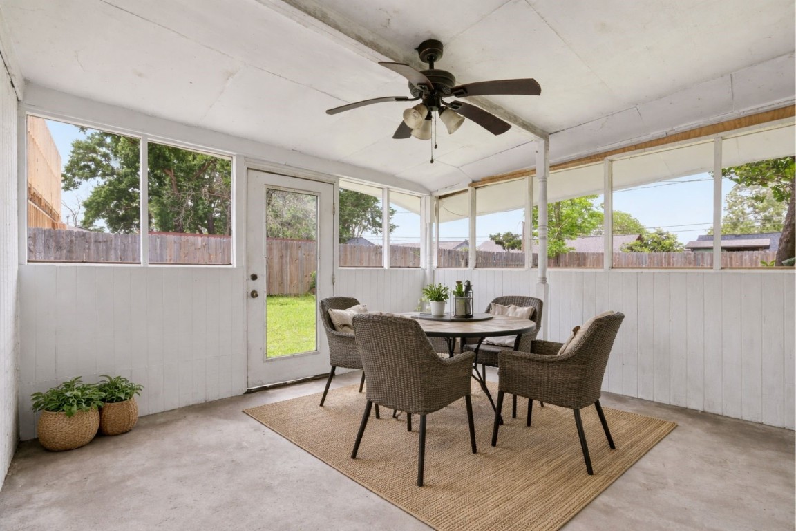 10922 Ivyridge Road Houston, TX 77043 - Photo 15 of 17 a dining room with furniture window and outside view