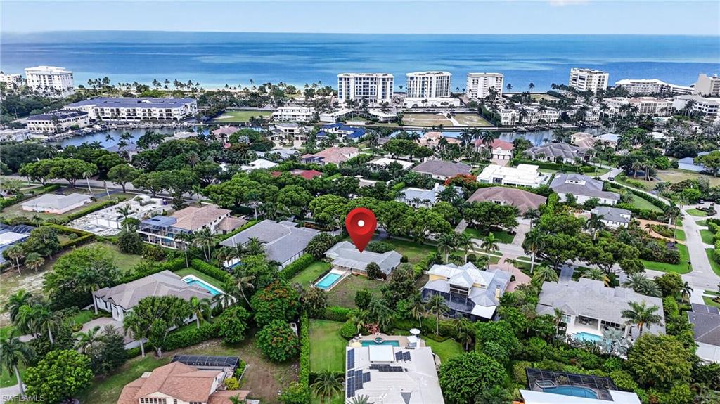1608 Crayton Road Naples, FL 34102 - Photo 20 of 32