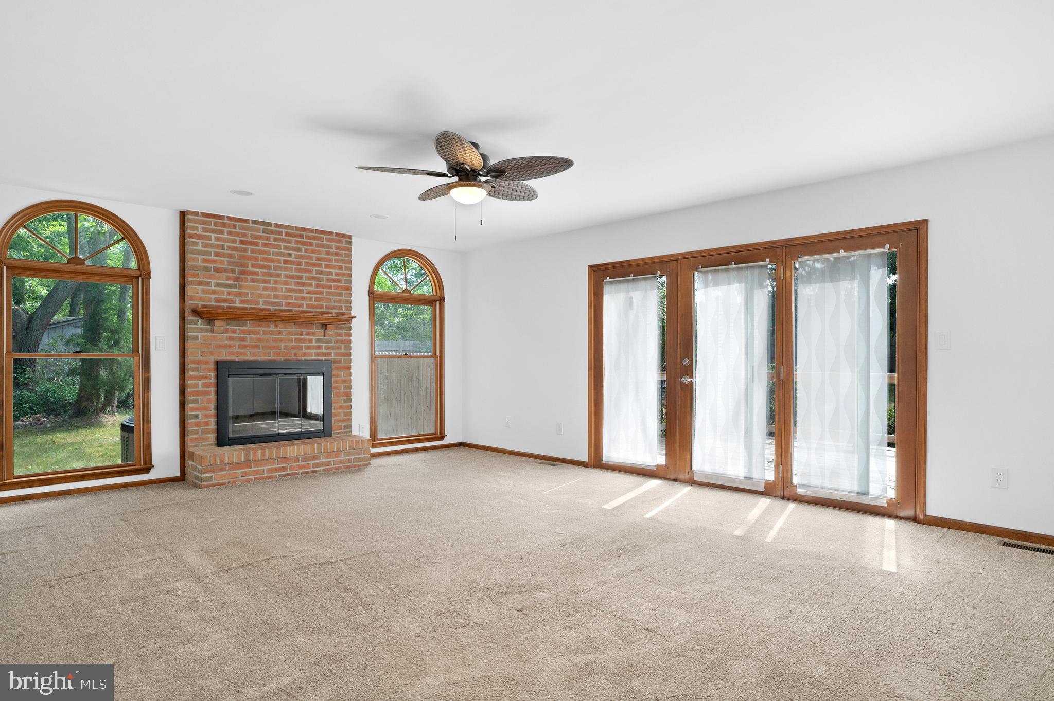 1 Madison Court Southampton, NJ 08088 - Photo 19 of 44 FAMILY ROOM