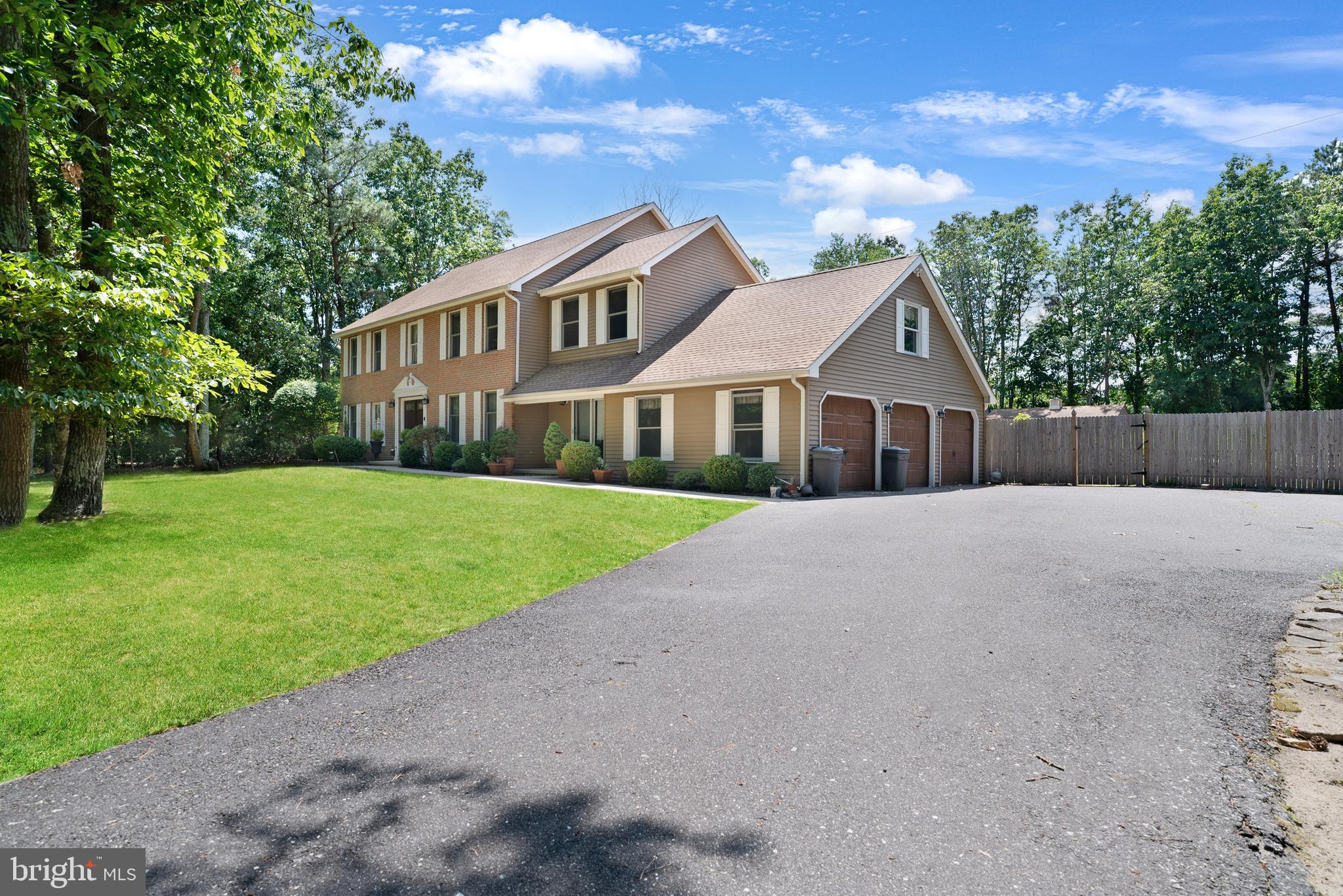 1 Madison Court Southampton, NJ 08088 - Photo 3 of 44 THREE CAR GARAGE