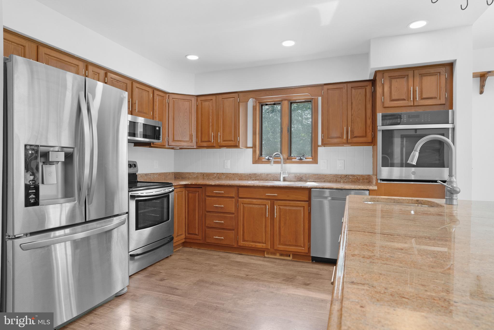 1 Madison Court Southampton, NJ 08088 - Photo 9 of 44