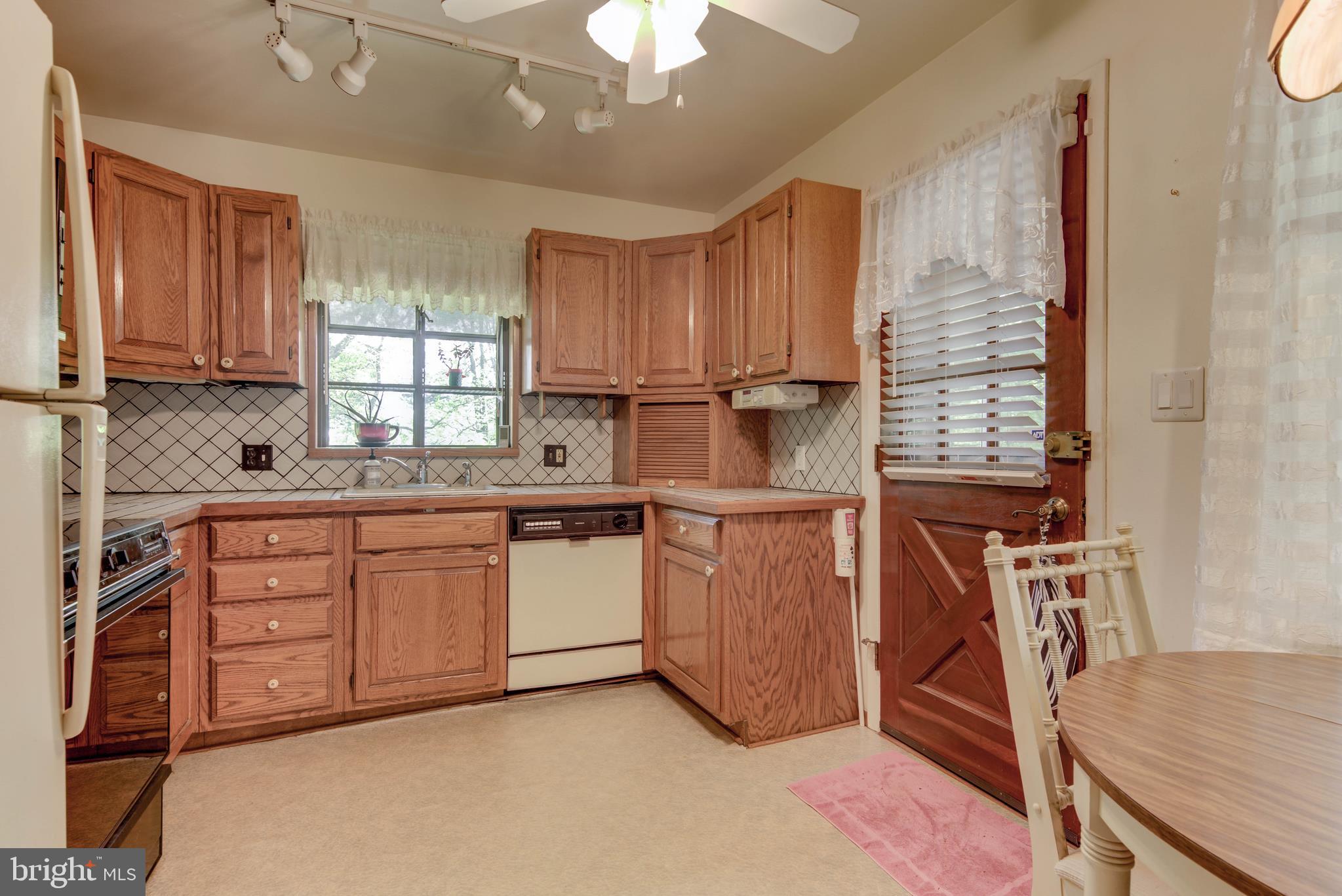 381 Pusey Mill Road Cochranville, PA 19330 - Photo 15 of 28 Kitchen