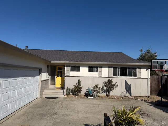 $629,000 | 611 Willrush Street, Santa Rosa, CA 95401