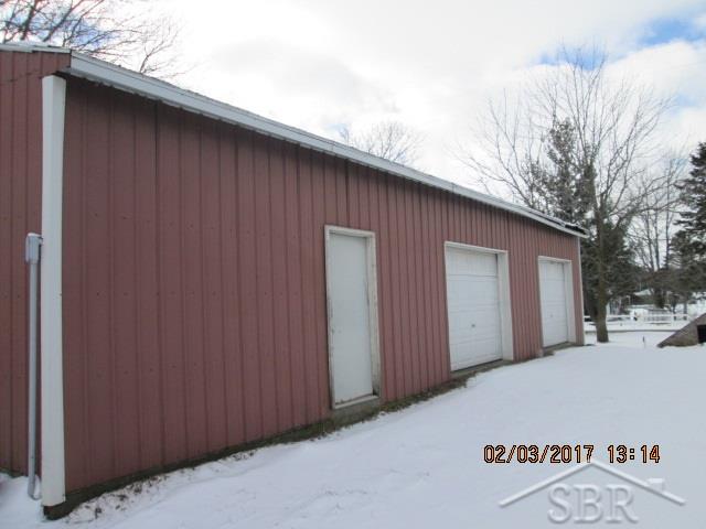 9084 North Leaton Road Clare, MI 48617 - Photo 13 of 13 31312992-12.JPG