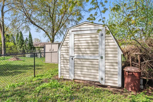 $219,900 | 11 1/2 8th Avenue Northwest, Kasson, MN 55944