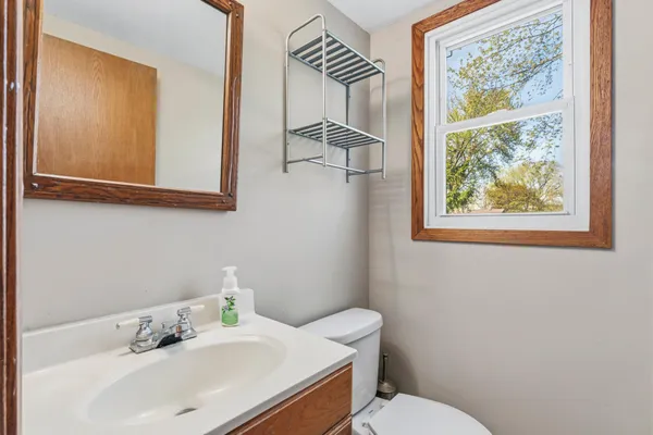 $219,900 | 11 1/2 8th Avenue Northwest, Kasson, MN 55944