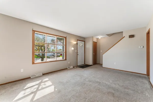 $219,900 | 11 1/2 8th Avenue Northwest, Kasson, MN 55944