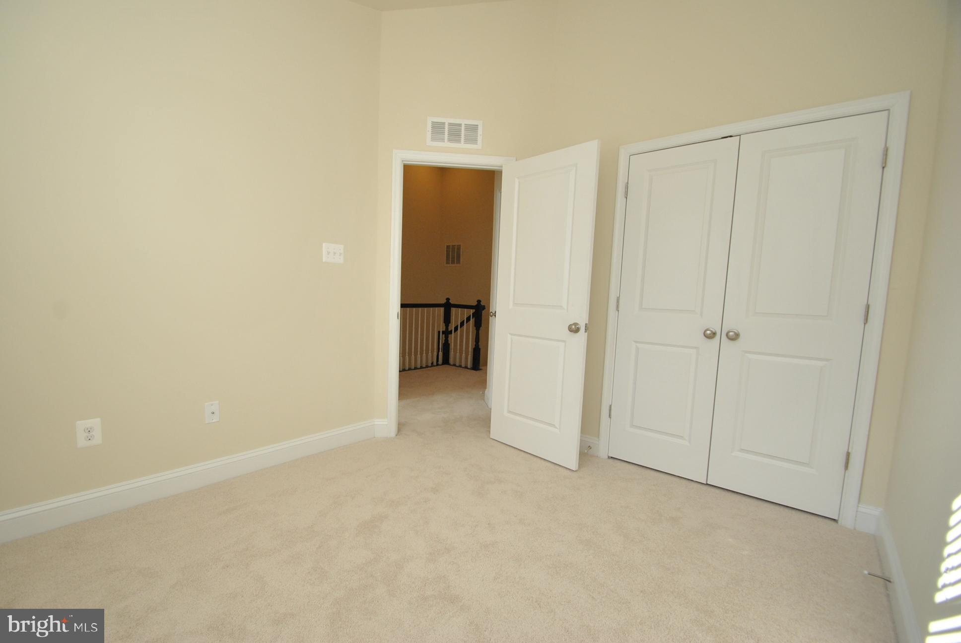 9953 Ravenhurst Road Middle River, MD 21220 - Photo 21 of 28 Gallery Image 21