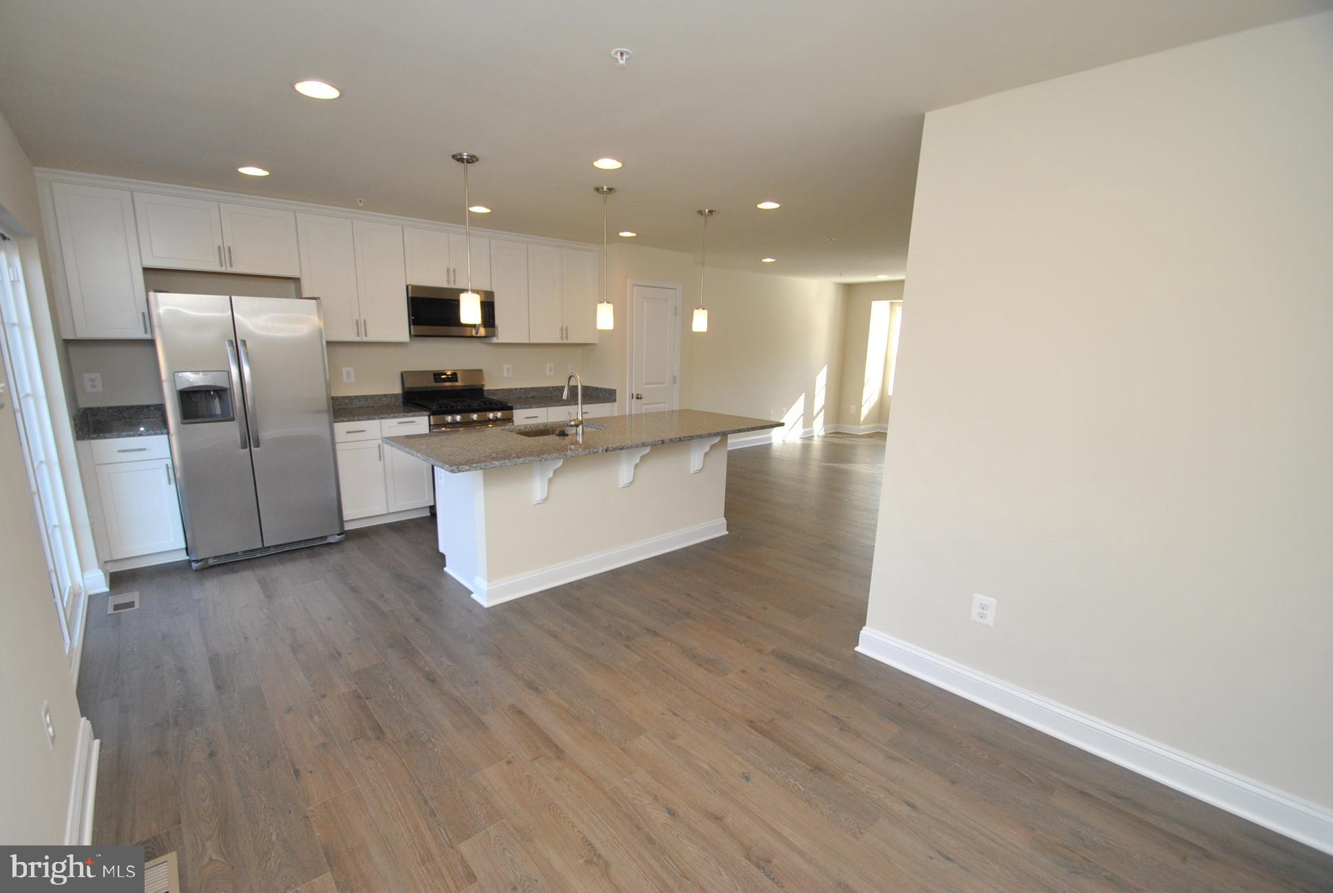 9953 Ravenhurst Road Middle River, MD 21220 - Photo 10 of 28 Gallery Image 10
