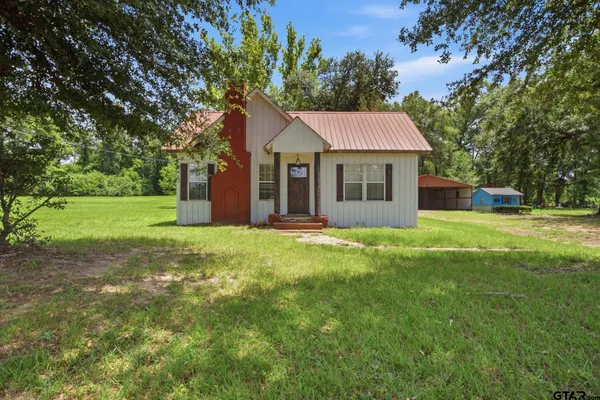 $157,700 | 506 East Longview Street, Arp, TX 75750