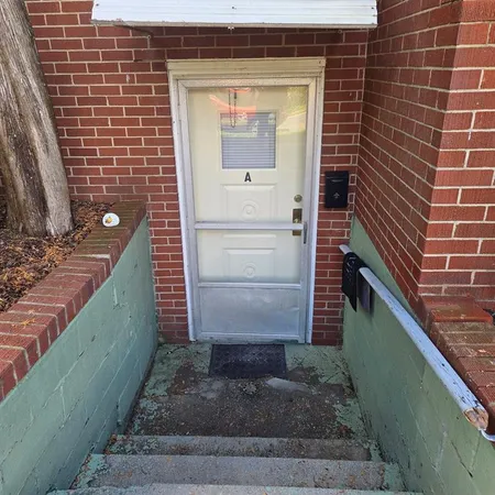 $775 | 3 Fairlawn Boulevard, Unit A, Zelienople, PA 16063