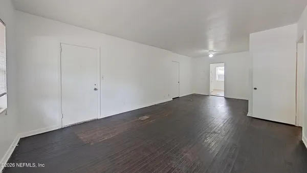 $1,000 | 1464 Holmesdale Road, Unit 4, Jacksonville, FL 32207