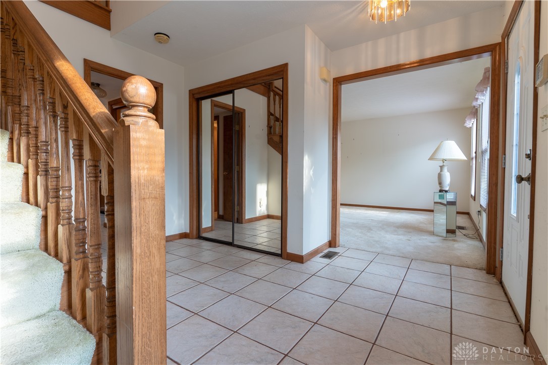 516 Ramsgate Drive Beavercreek, OH 45430 - Photo 8 of 47 Gallery Image 8