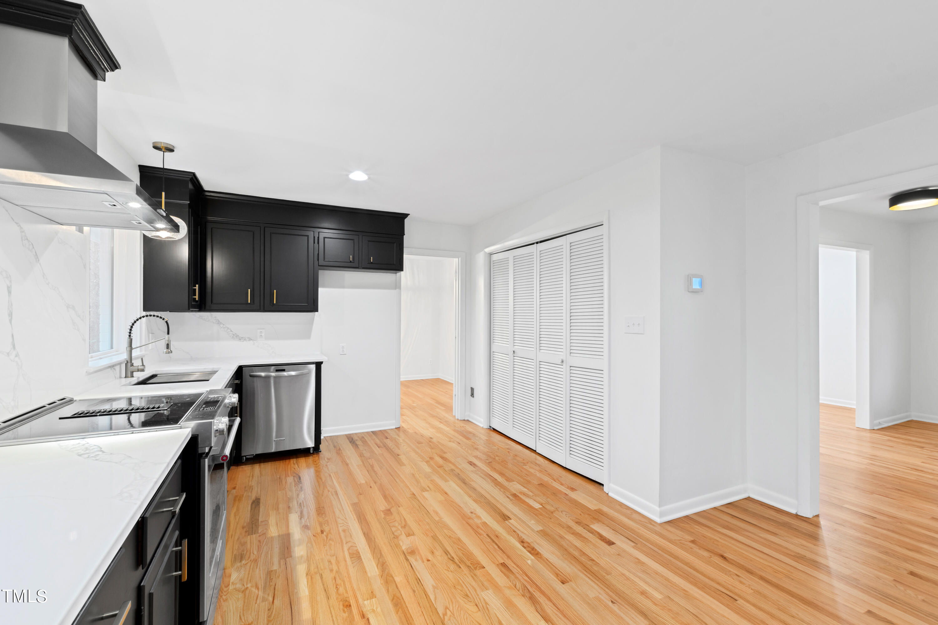 112 Chatterson Drive Raleigh, NC 27615 - Photo 6 of 35 Kitchen 3