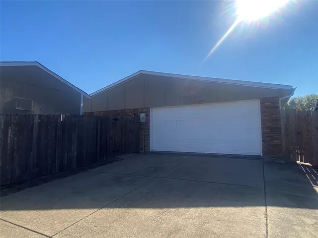 $2,195 | 5060 Walker Drive, The Colony, TX 75056