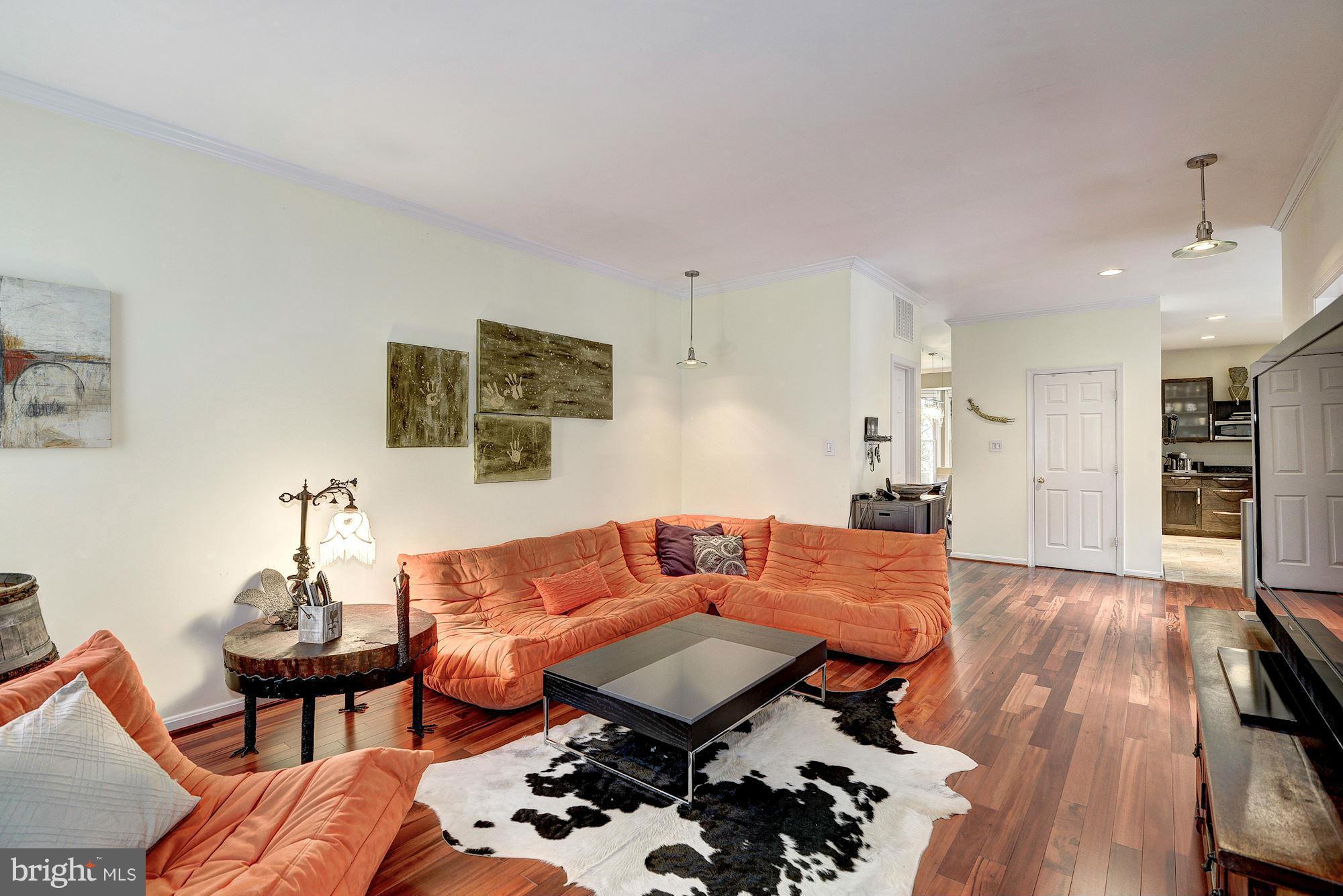 1102 Northwind Drive Reston, VA 20194 - Photo 17 of 30 Family Room
