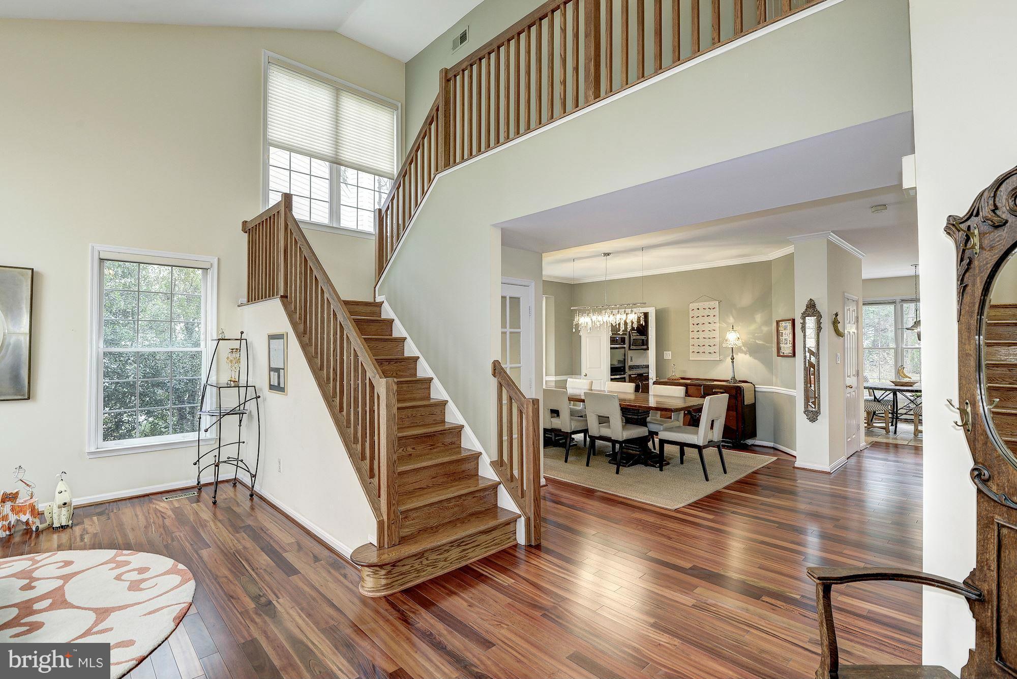 1102 Northwind Drive Reston, VA 20194 - Photo 5 of 30 Entrance