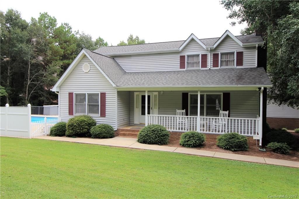 827 Brian Road, Unit 5 Clover, SC 29710 - Photo 1 of 21 a front view of a house with garden