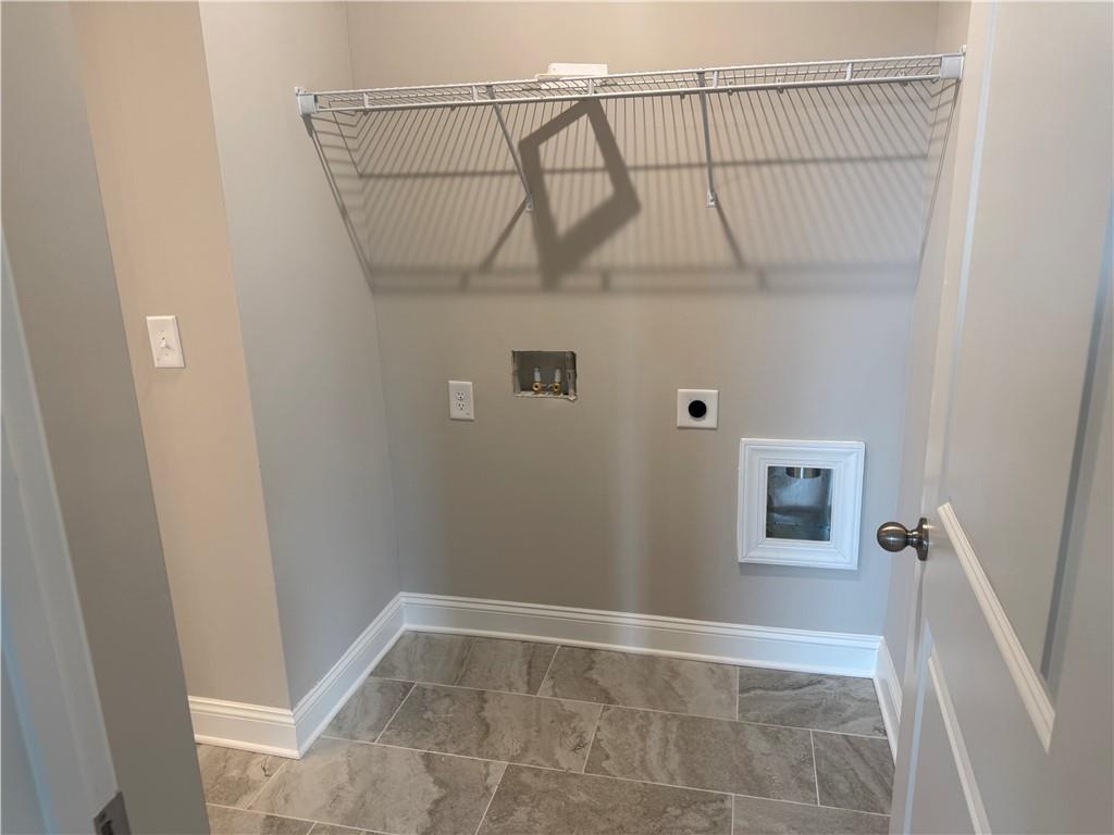 341 Lakeside Drive Canton, GA 30114 - Photo 13 of 31