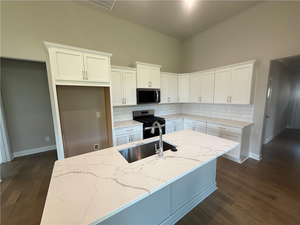 341 Lakeside Drive Canton, GA 30114 - Photo 7 of 31