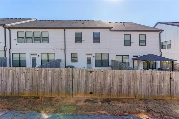 $325,000 | 73 North Auburn Landing Place, Auburn, GA 30011