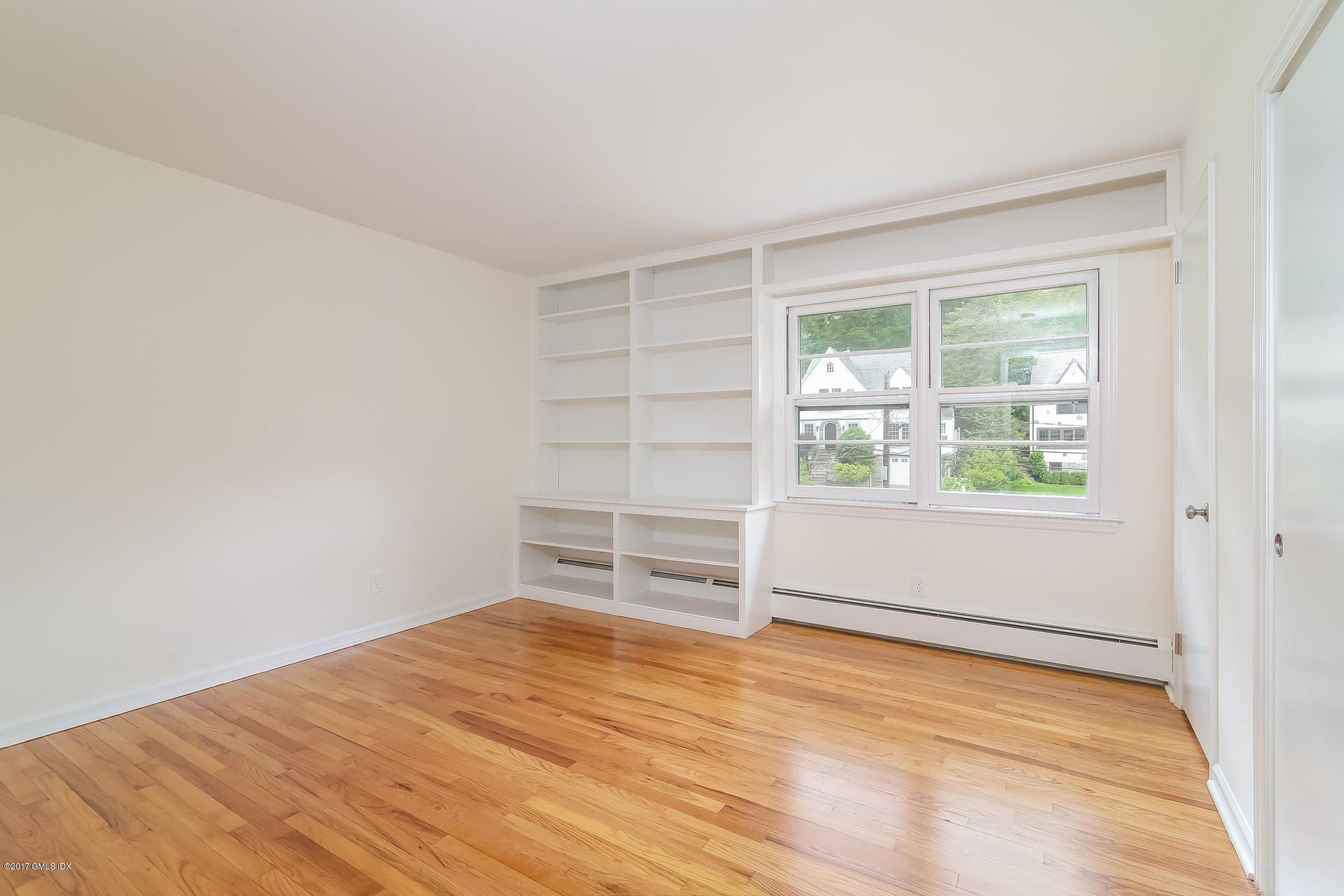 55 Valleywood Road Cos Cob, CT 06807 - Photo 12 of 19 028-Bedroom-4303256-medium