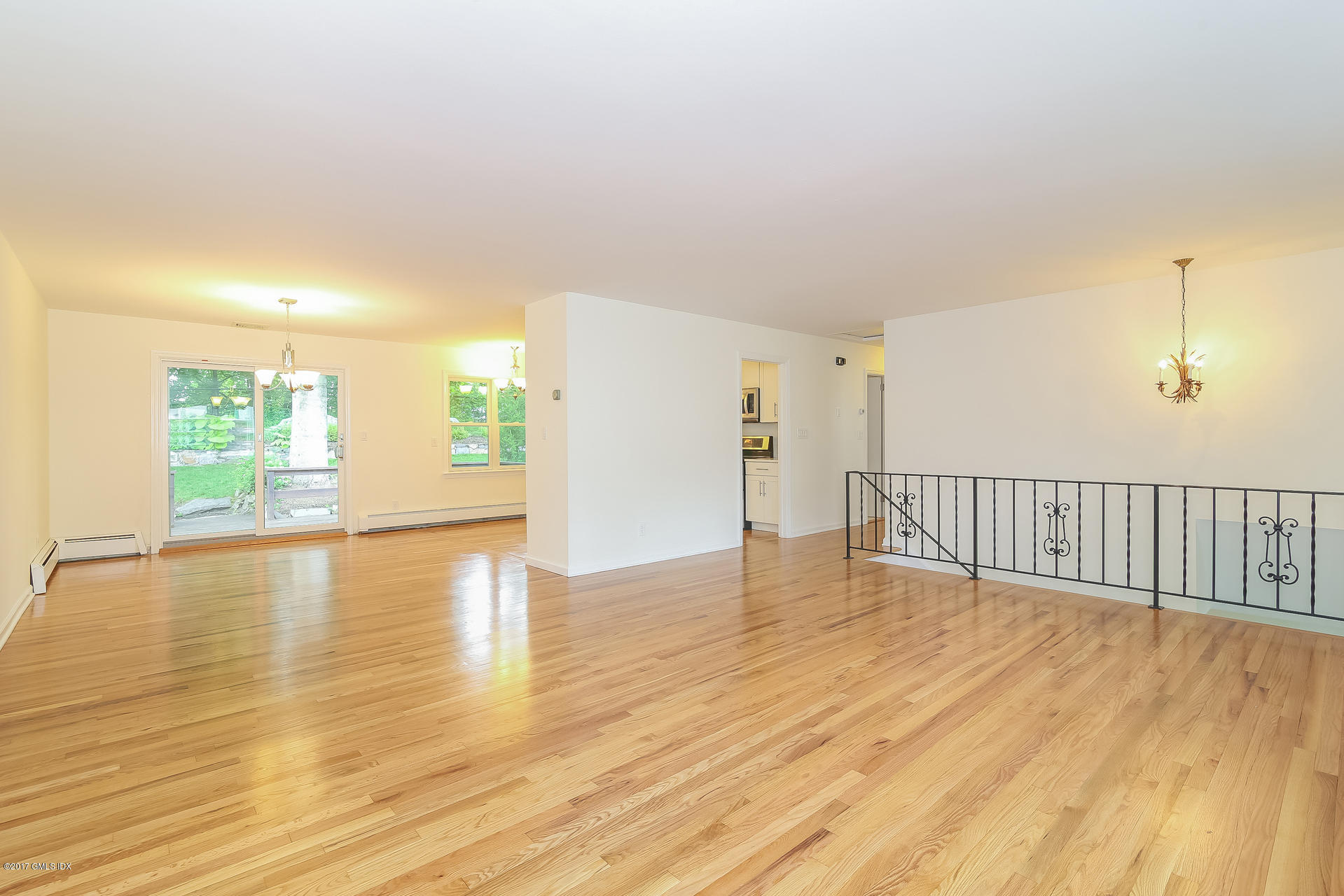 55 Valleywood Road Cos Cob, CT 06807 - Photo 4 of 19 008-Living_Room-4303245-medium
