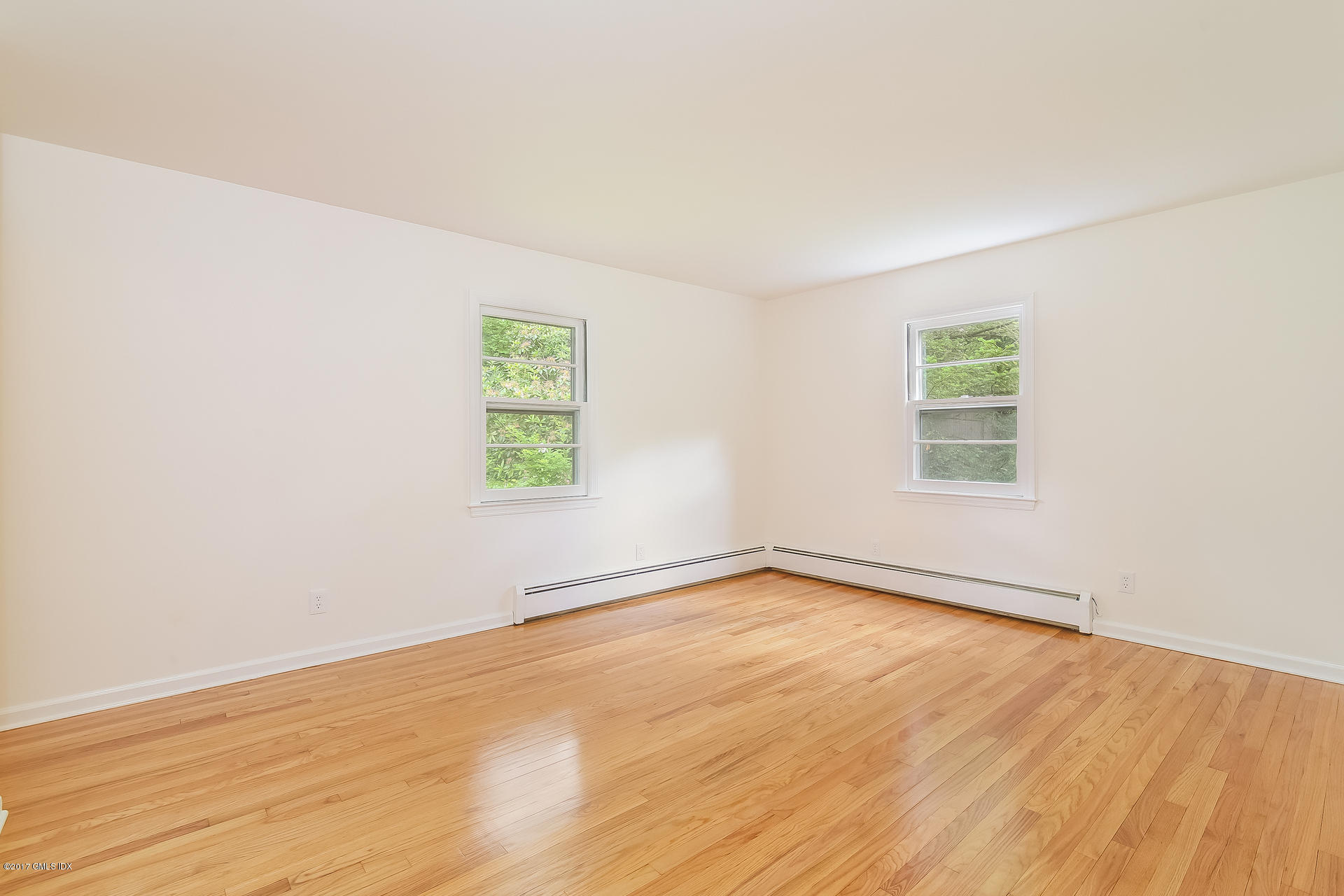 55 Valleywood Road Cos Cob, CT 06807 - Photo 9 of 19 024-Master_Bedroom-4303259-medium