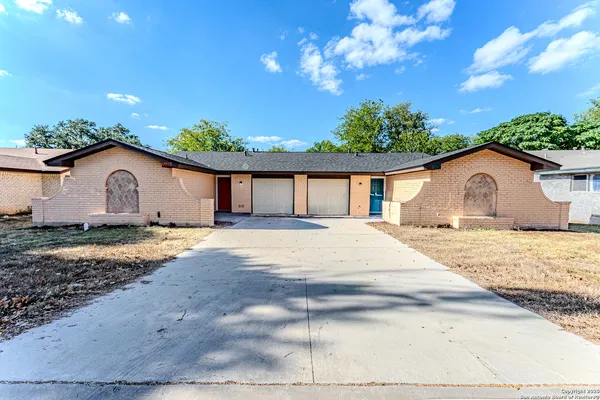$1,500 | 6915 Forest Meadow Street, San Antonio, TX 78240