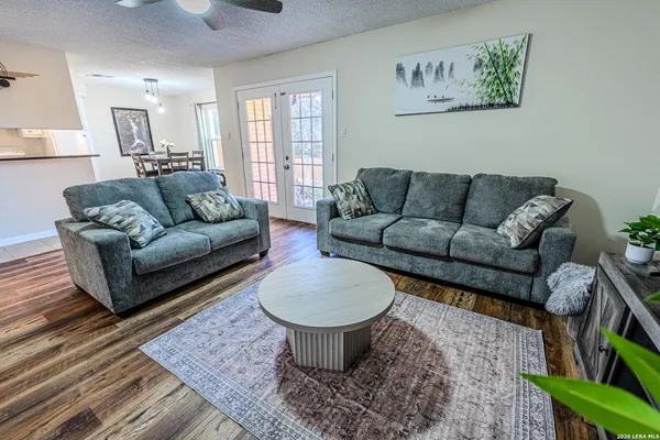 $1,500 | 6915 Forest Meadow Street, San Antonio, TX 78240