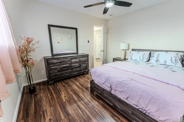 $1,500 | 6915 Forest Meadow Street, San Antonio, TX 78240