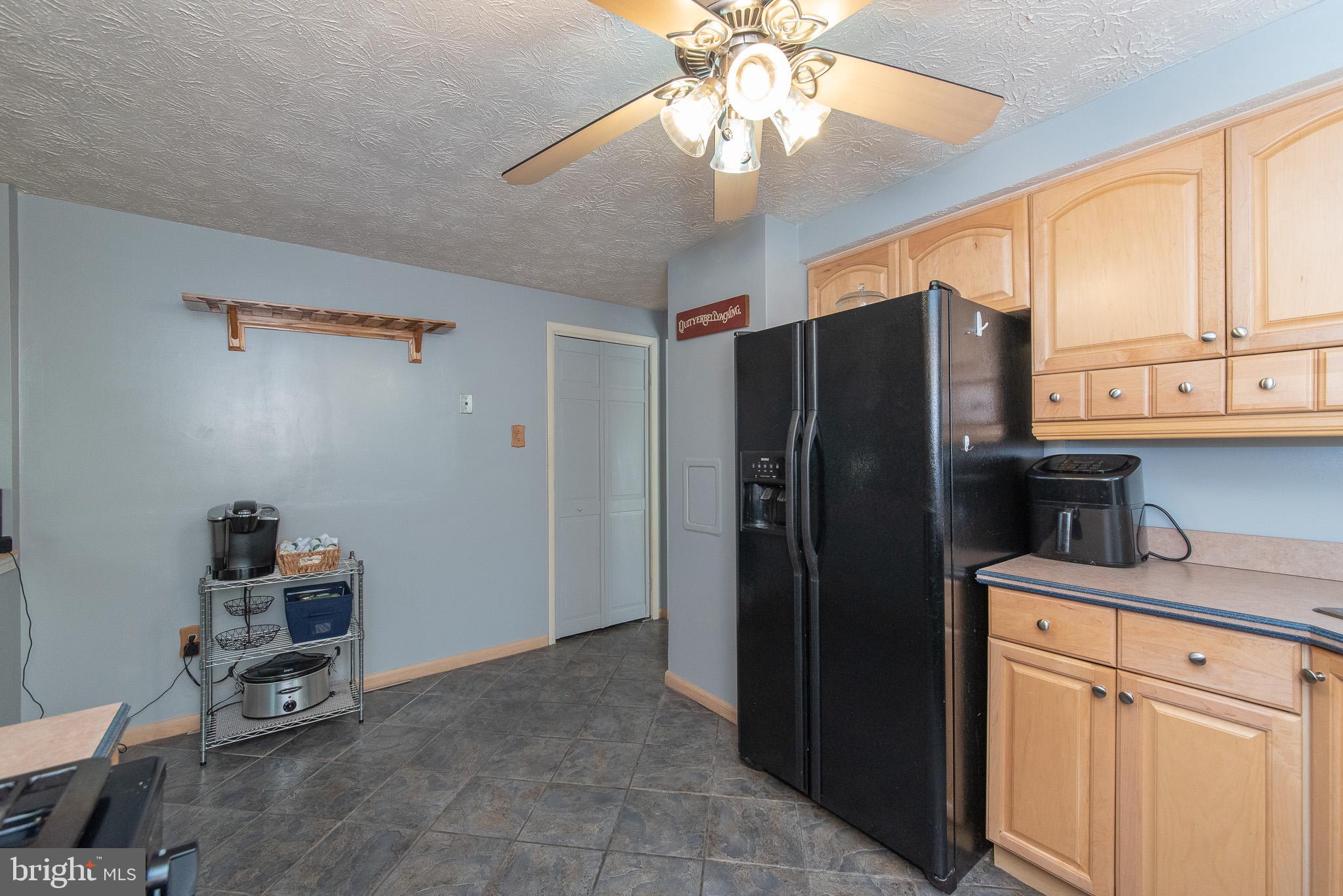 2606 Parallel Path Abingdon, MD 21009 - Photo 14 of 50 Kitchen