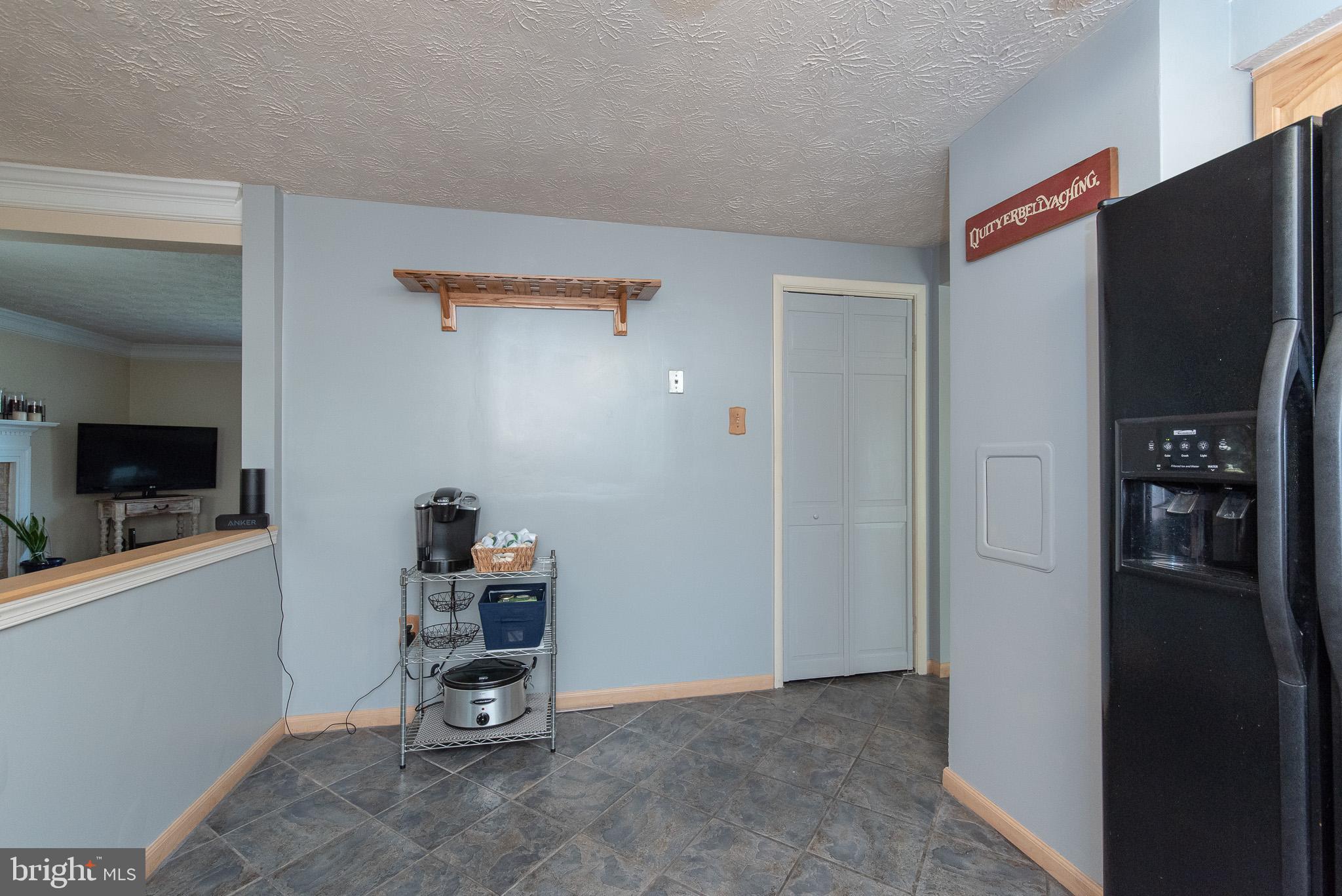 2606 Parallel Path Abingdon, MD 21009 - Photo 16 of 50 Kitchen