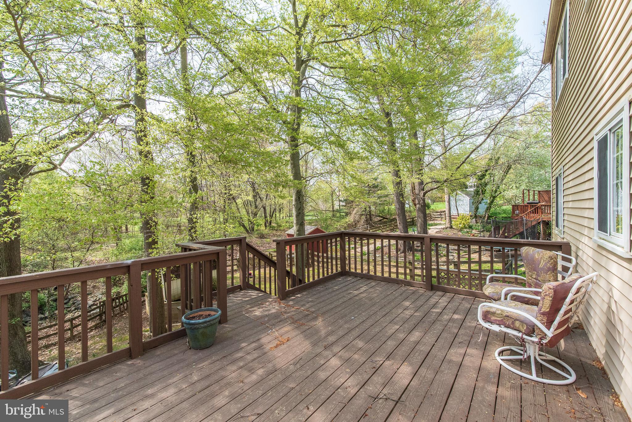 2606 Parallel Path Abingdon, MD 21009 - Photo 44 of 50 Deck