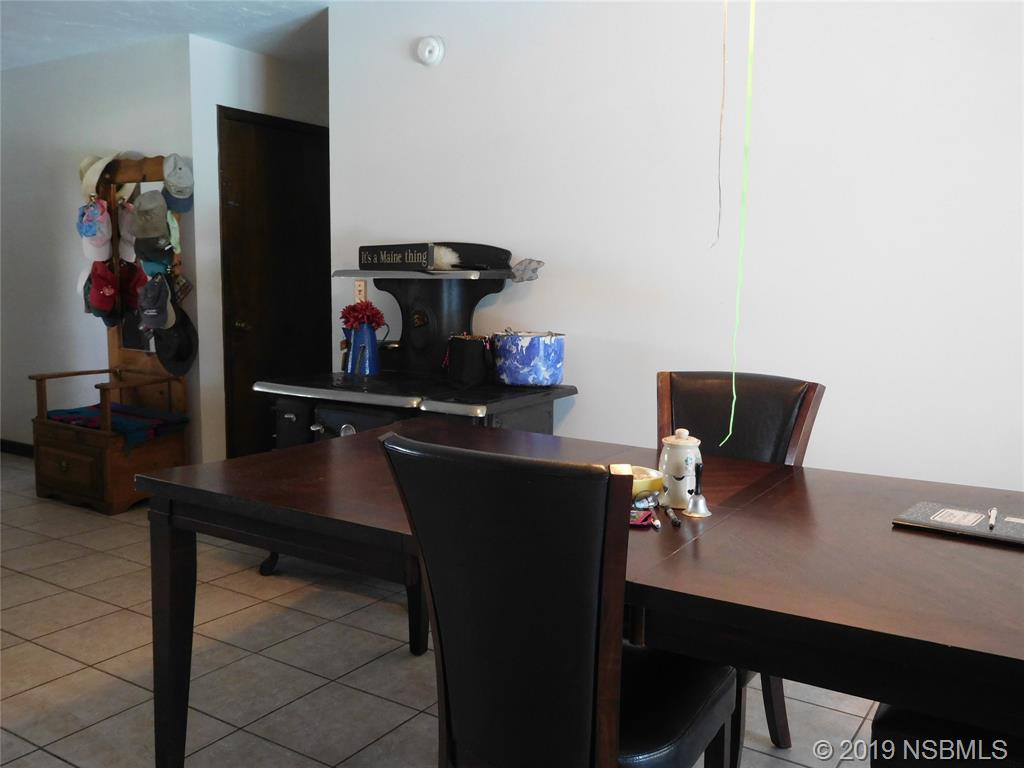 2809 Unity Tree Drive Edgewater, FL 32141 - Photo 9 of 34 Gallery Image 9