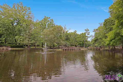 $705,000 | 8310 Oakbrook Drive, Baton Rouge, LA 70810