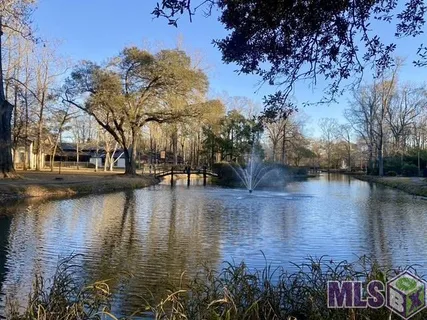 $705,000 | 8310 Oakbrook Drive, Baton Rouge, LA 70810