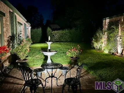 $705,000 | 8310 Oakbrook Drive, Baton Rouge, LA 70810