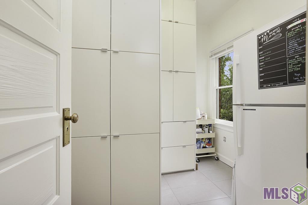 8310 Oakbrook Drive Baton Rouge, LA 70810 - Photo 10 of 49