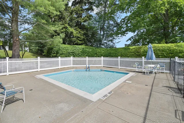 a view of a tennis court