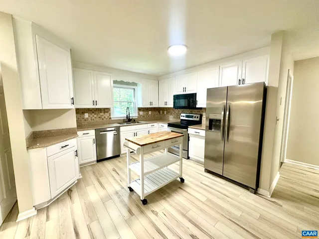 $549,900 | 439 Deer Drive, Ruckersville, VA 22968