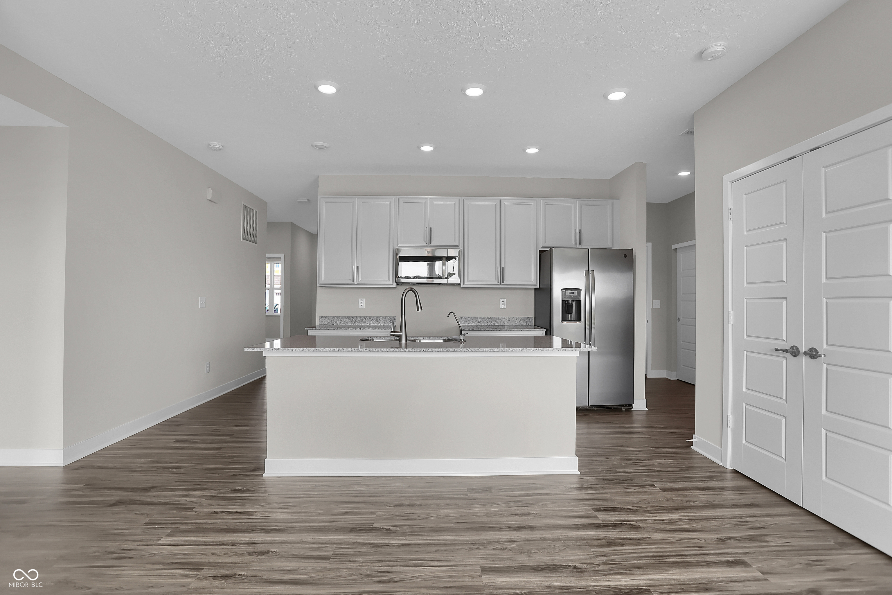 633 Bridgeman Road Avon, IN 46123 - Photo 12 of 32 Gallery Image 12